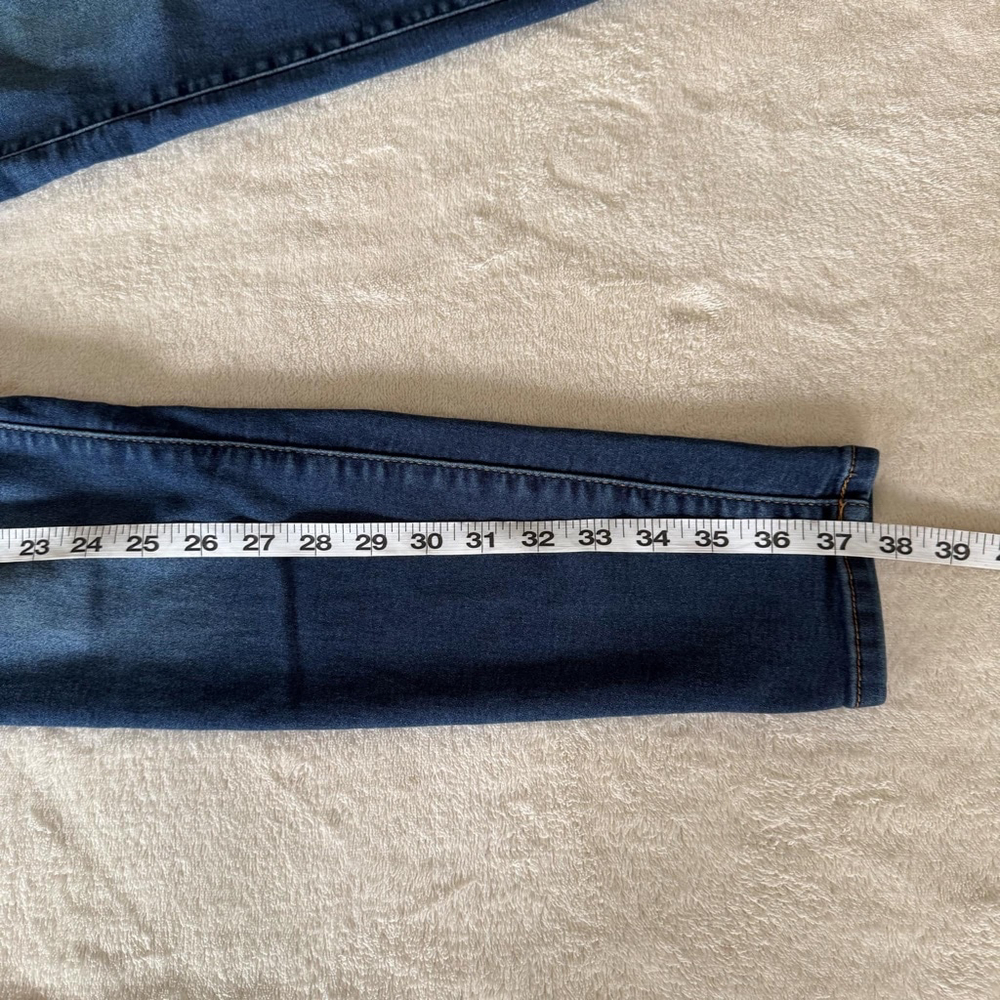 Women's No Boundaries Jeans Size 9 Blue - Picture 8 of 9